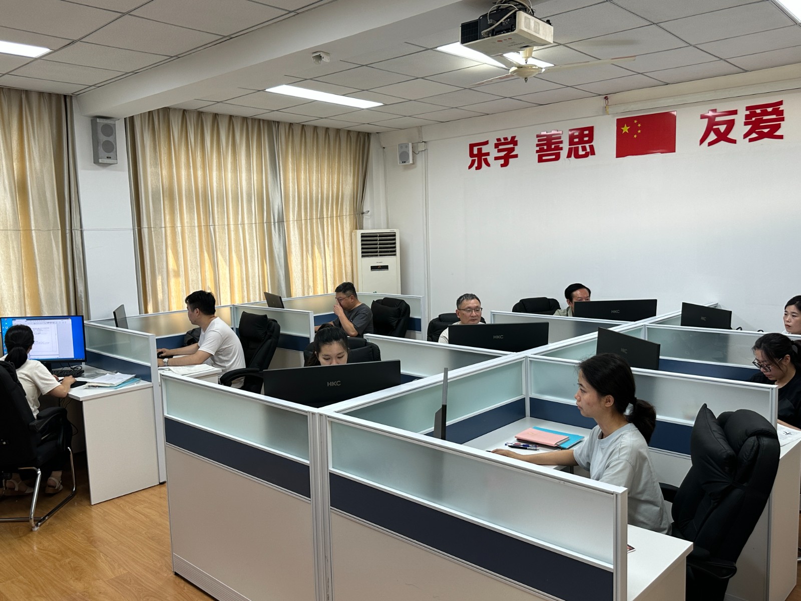 微信图片_20250801120503.jpg